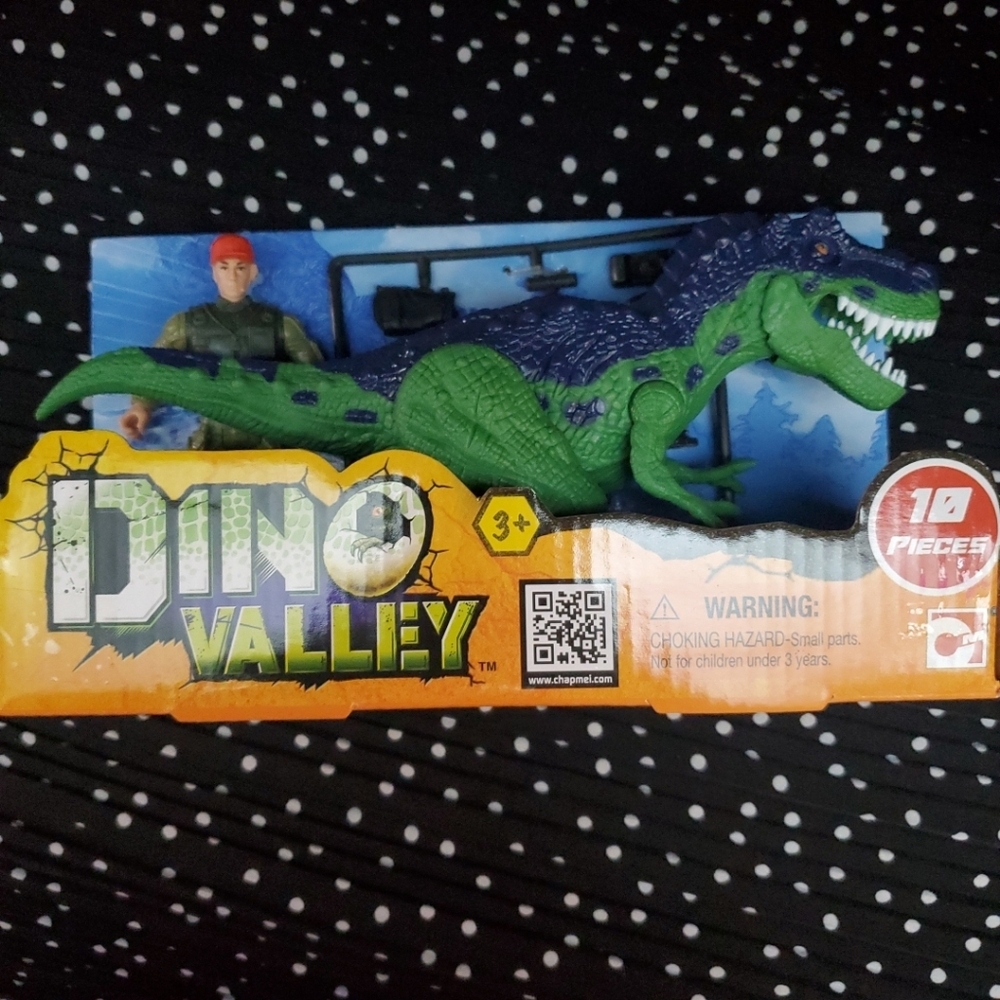 Dino Valley Green / T-Rex Figure with Soldier